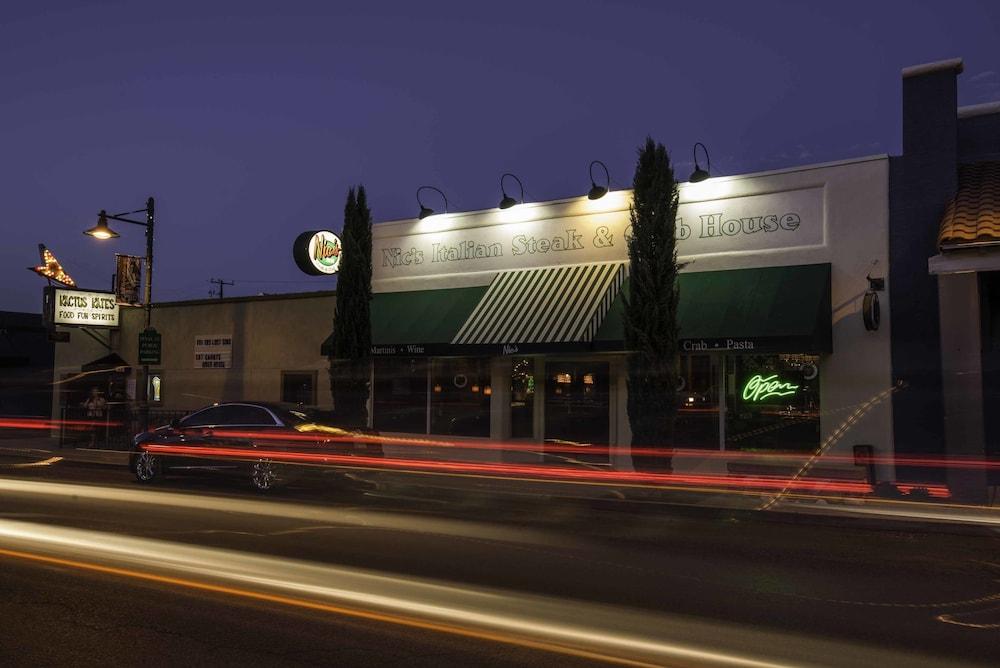 The Tavern Hotel Cottonwood Εξωτερικό φωτογραφία